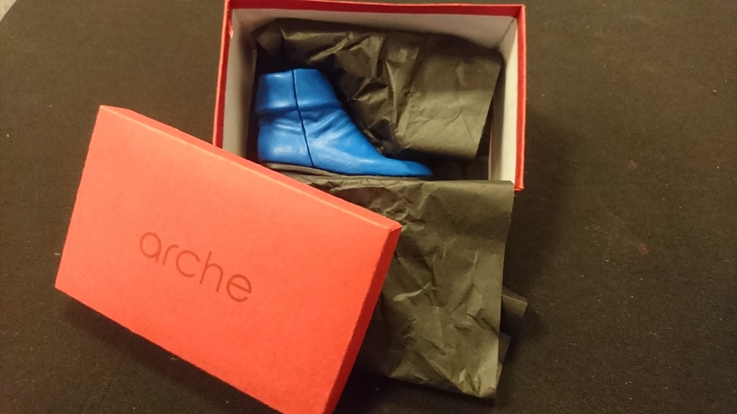 Chaussure miniature